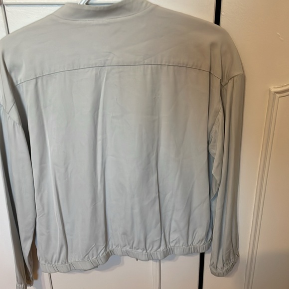 Judith and Charles elegant bomber - Picture 4 of 5